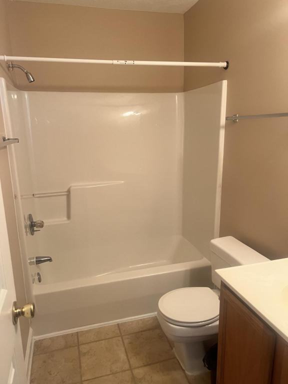 549 White River Dr ##14c - Photo 5 of 16