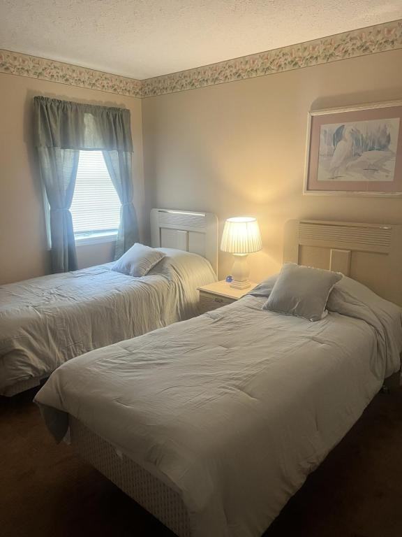 549 White River Dr ##14c - Photo 6 of 16