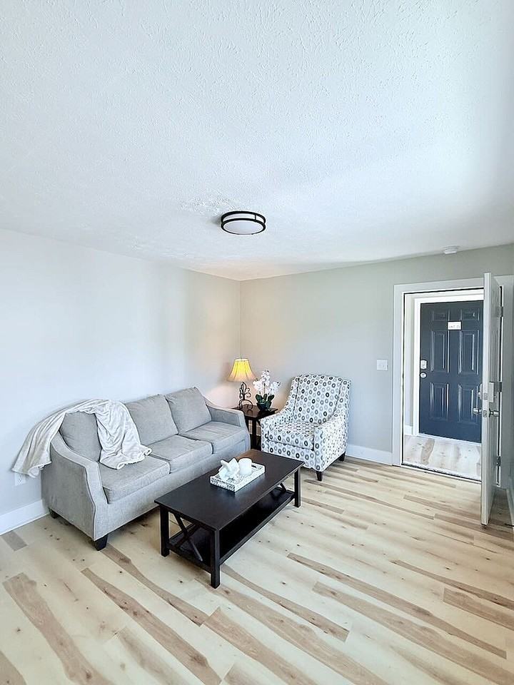 Vista West III - Photo 2 of 25