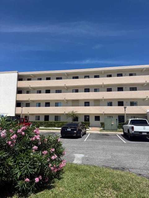 2467 S Washington Ave ##201b