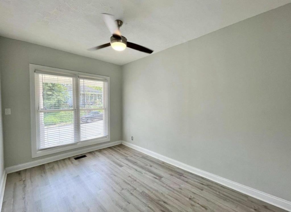 549 Rawlings St - Photo 6 of 22