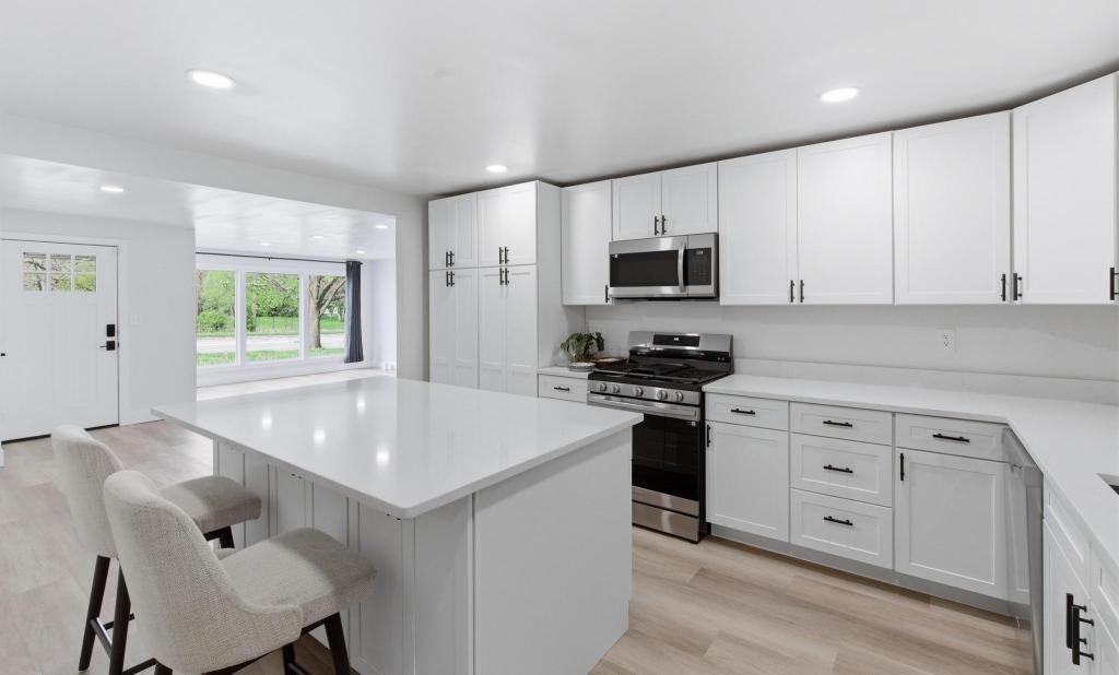 4838 Wilmington Pike - Photo 3 of 24