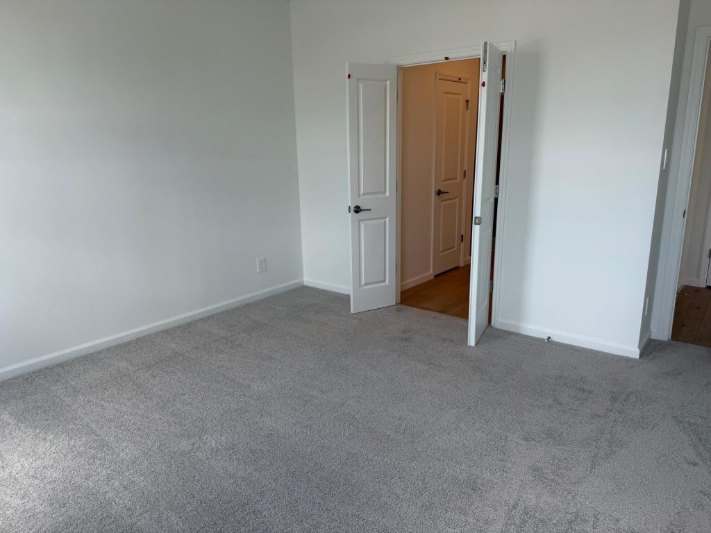 4377 Vibernum Ave - Photo 7 of 20