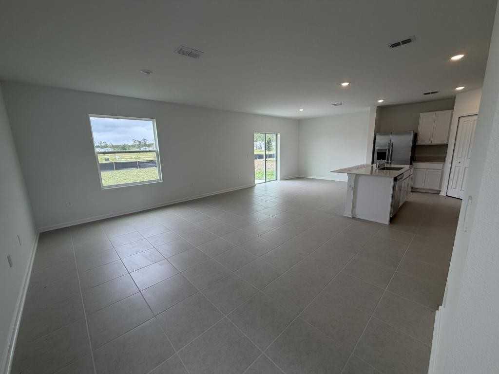 Hallow Gdn Rd - Photo 5 of 23