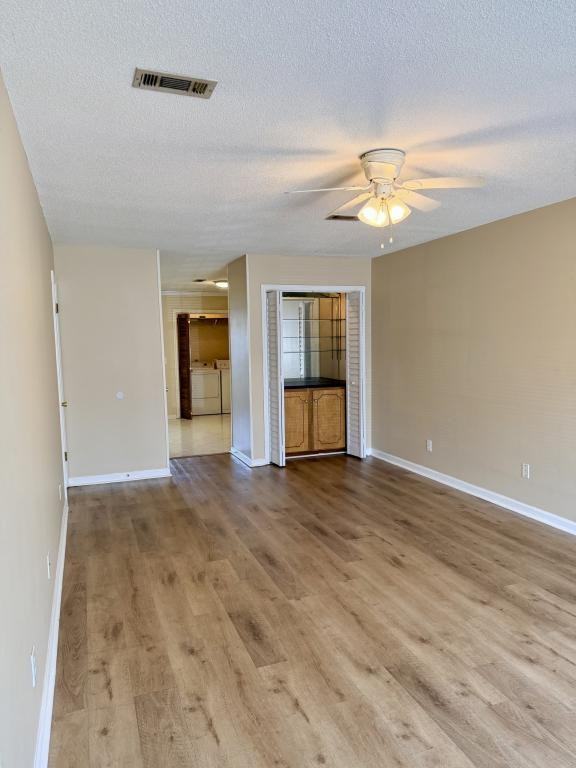 126 Brian Ct - Photo 3 of 14