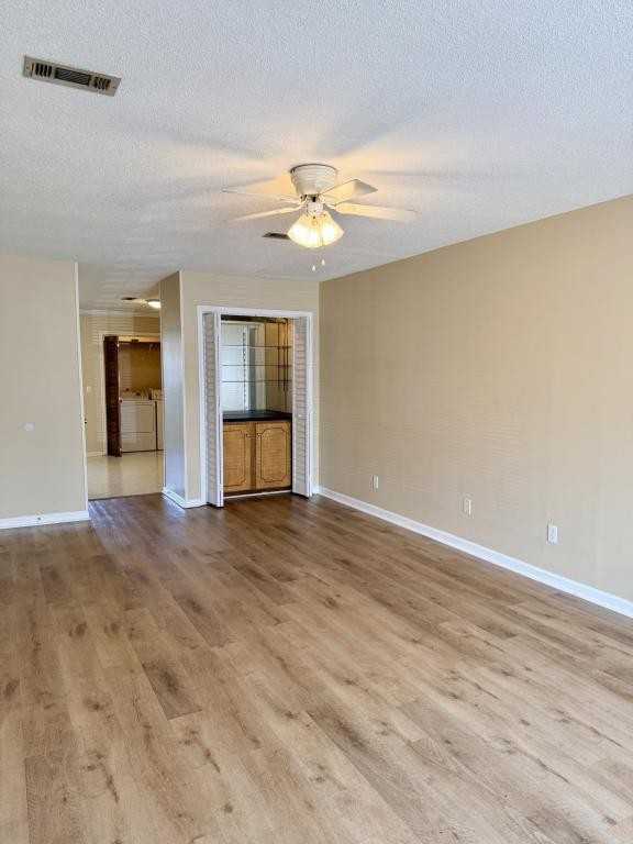 126 Brian Ct - Photo 4 of 14