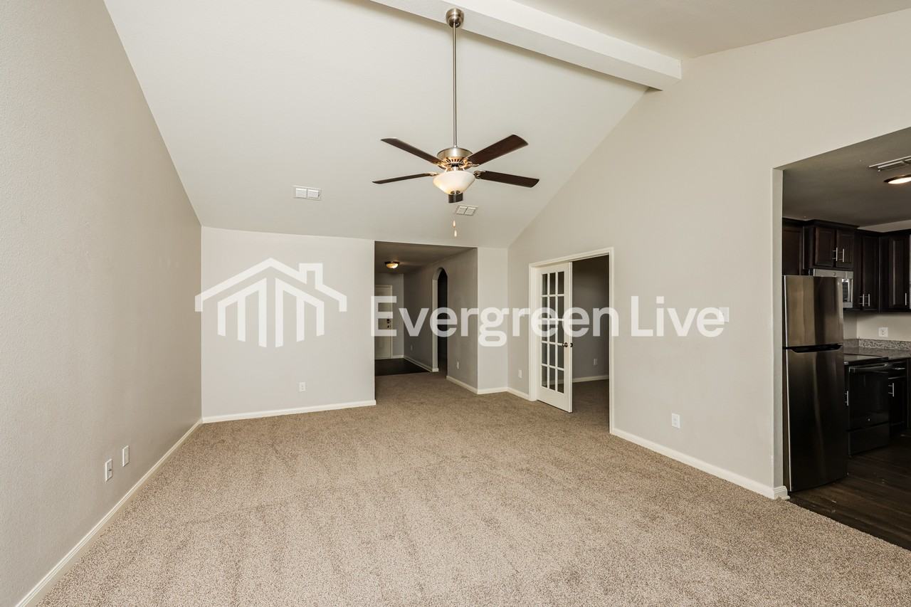 Shadybrook Ln - Photo 3 of 15