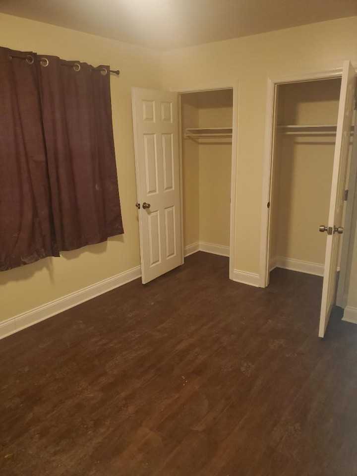 78 University Ave - Photo 4 of 18