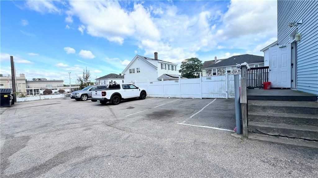 10 Saint Mary St - Photo 2 of 12