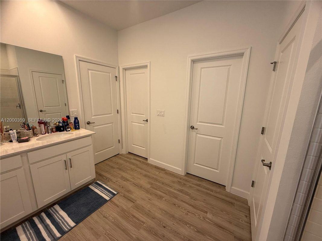 10503 Sw Orana Dr - Photo 4 of 37