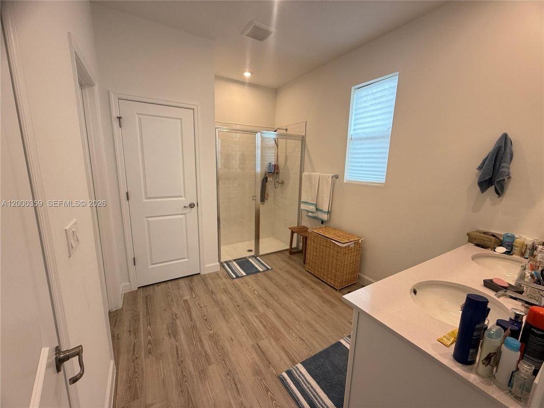 10503 Sw Orana Dr - Photo 5 of 37