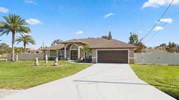 featured image of 5450 Nw South Crisona Ct