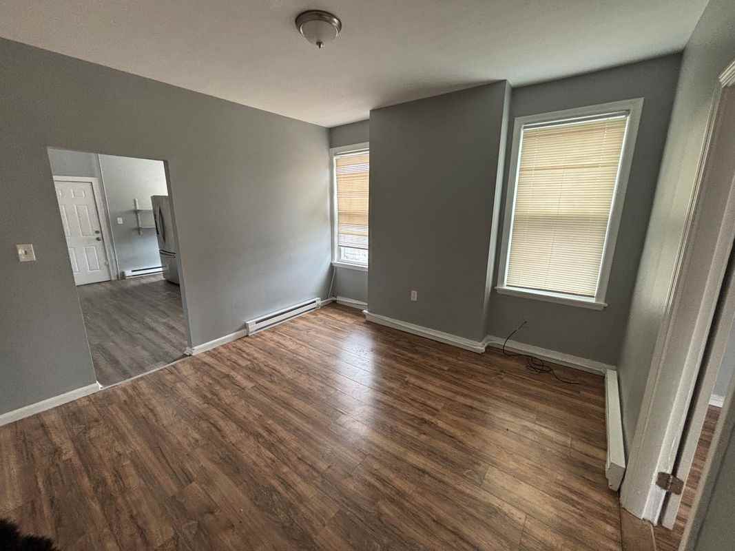 2372 Main St ##2s - Photo 3 of 7