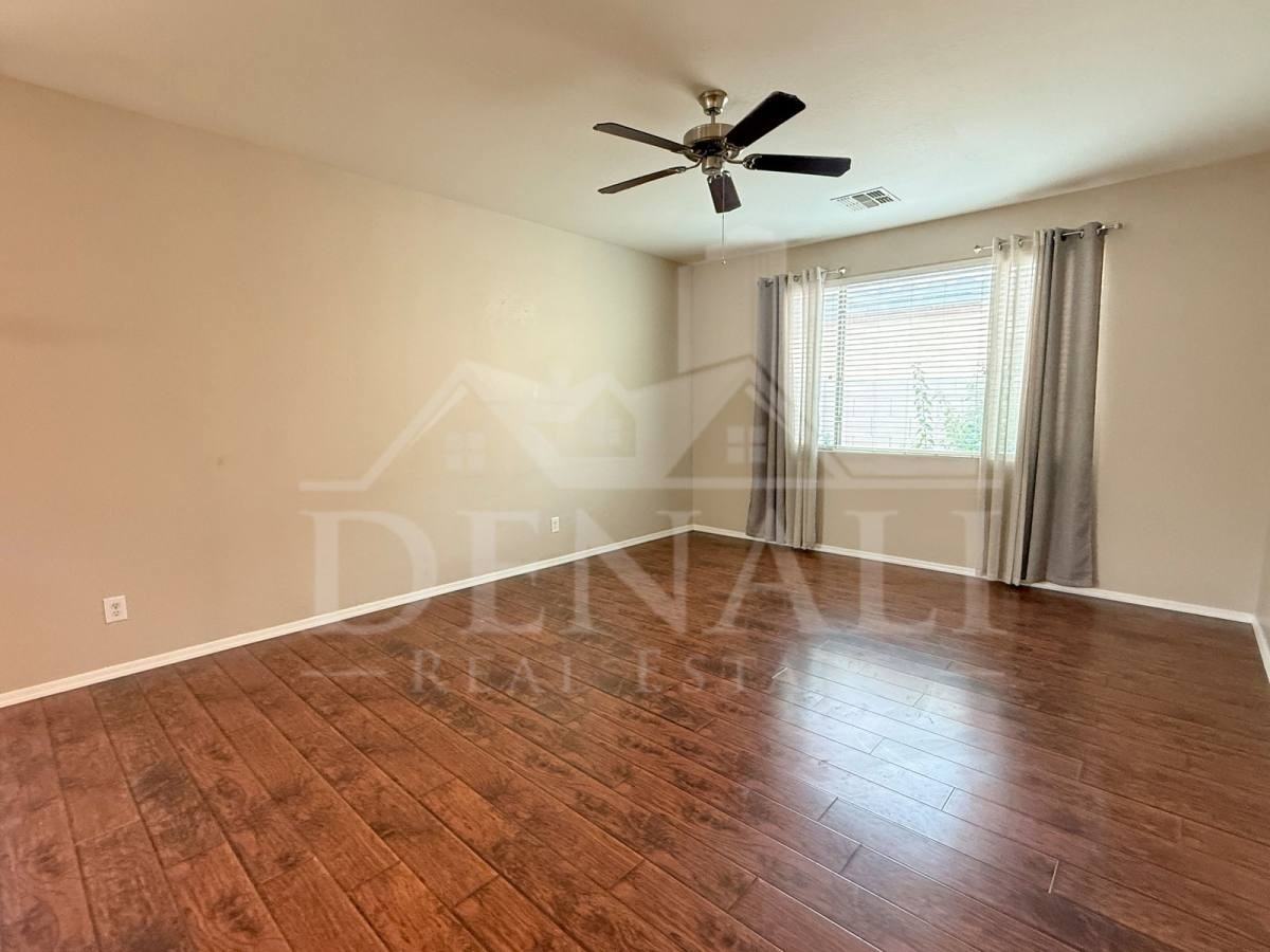 1737 W Seagull Ct - Photo 3 of 10