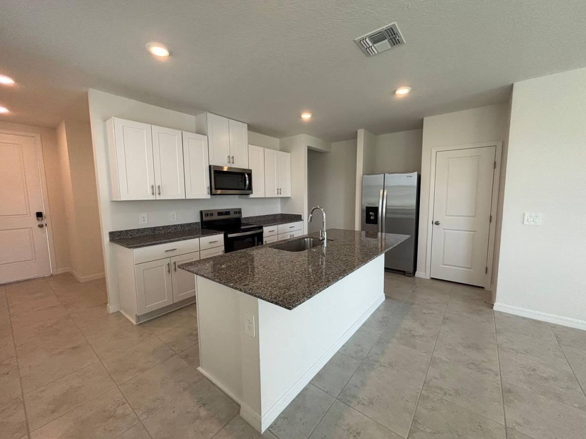 5526 Clove Row - Photo 3 of 10