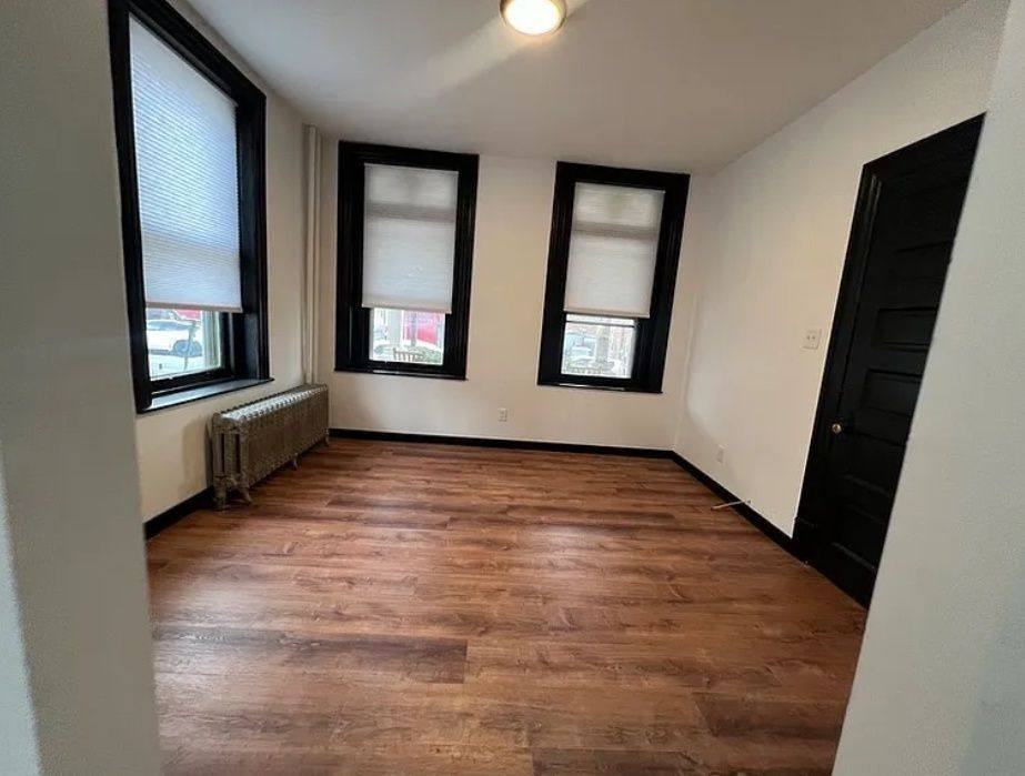 31 W James St #1F - Photo 4 of 10