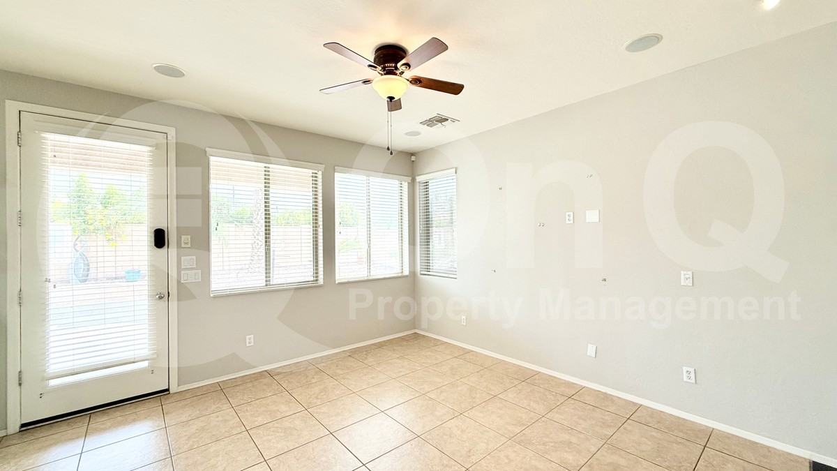 7179 S Bridal Vail Dr - Photo 5 of 25