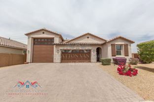 7616 W Raymond St - Photo 1 of 1