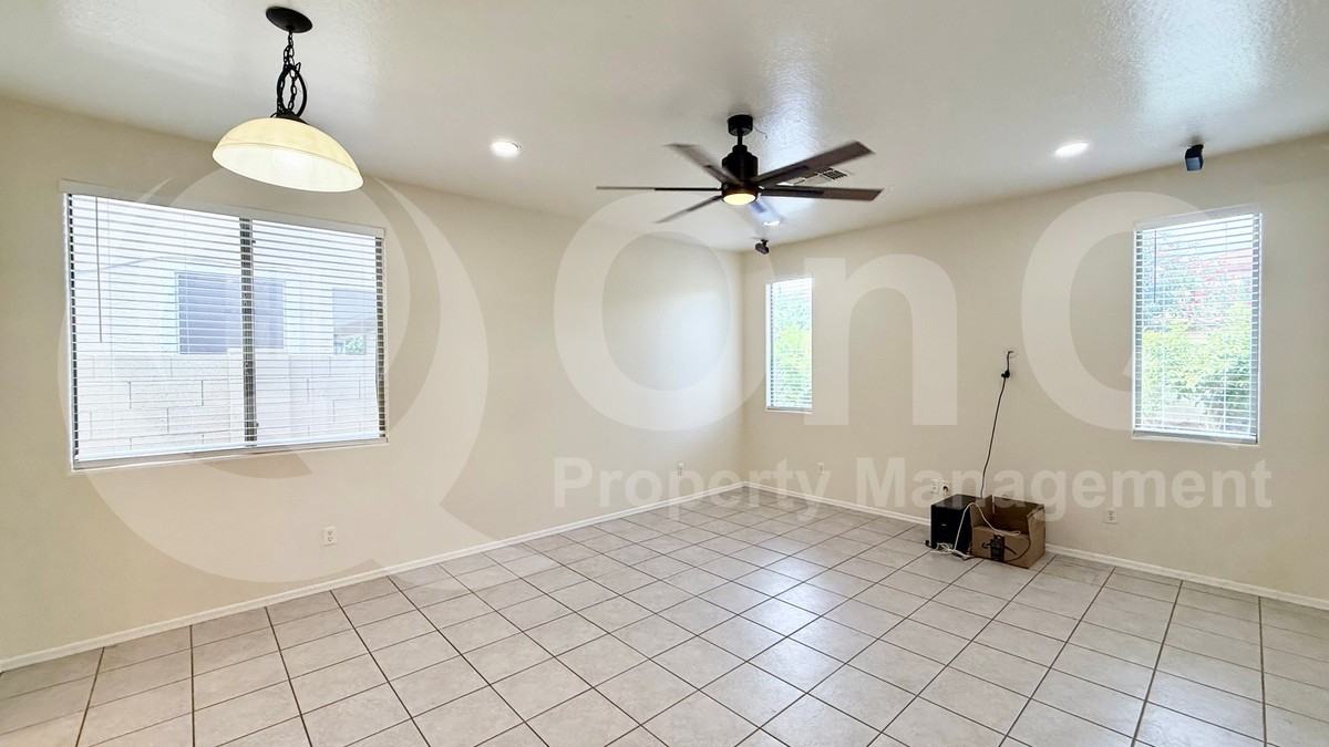 3674 E Bluebird Pl - Photo 6 of 21