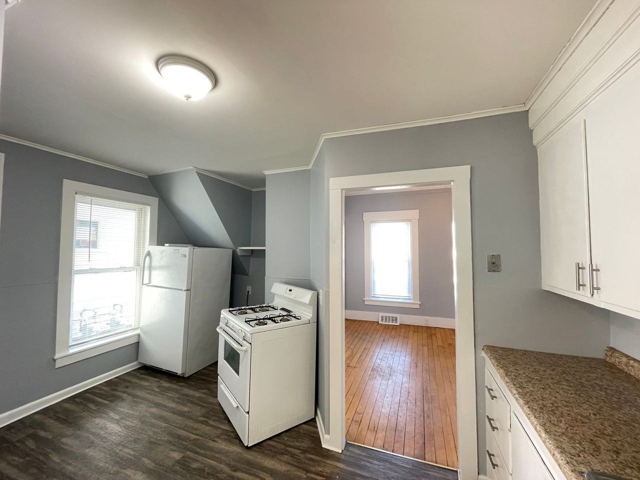 29 Pennacook St #1 - Photo 6 of 16