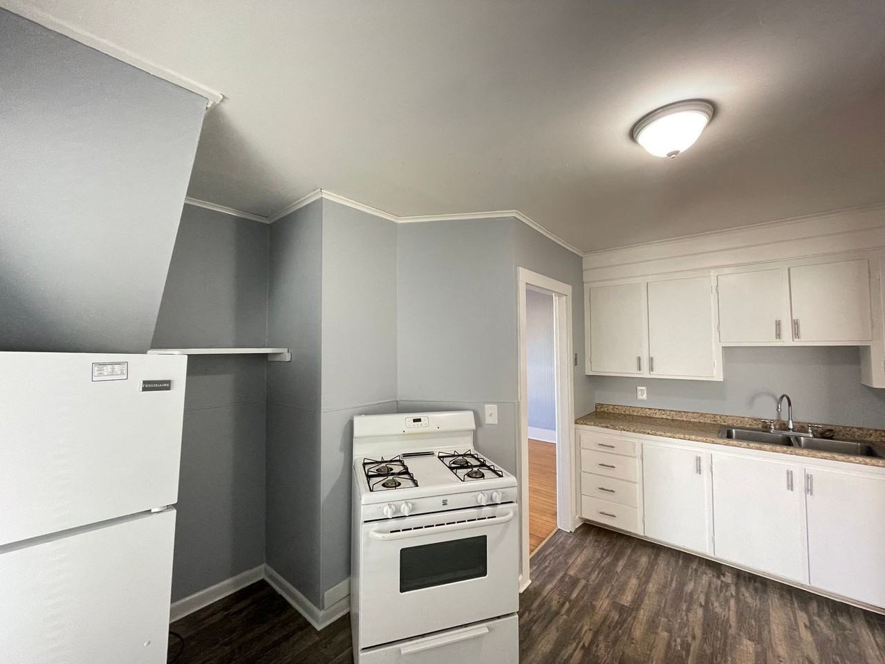 29 Pennacook St #1 - Photo 7 of 16