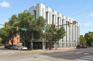 112 E Clay St #3C - Photo 1 of 1