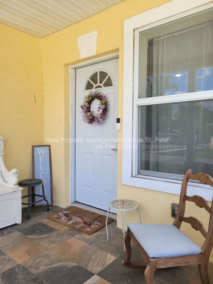 1711 E New Orleans Ave - Photo 4 of 31