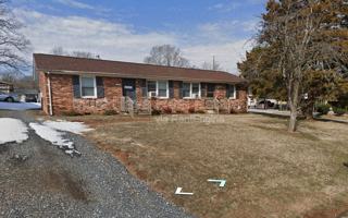 featured image of 137 18th St Nw #2