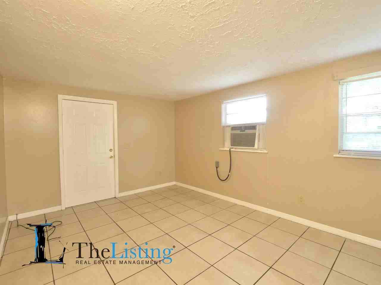 2735 Bungalow Blvd - Photo 6 of 11