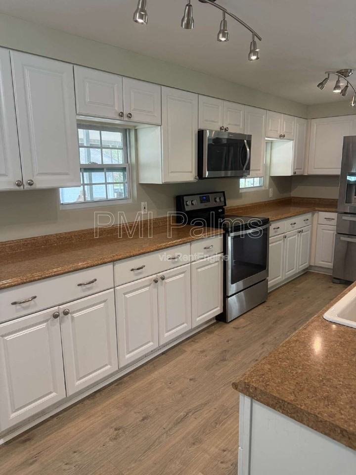 17719 Carthage Ave - Photo 6 of 41