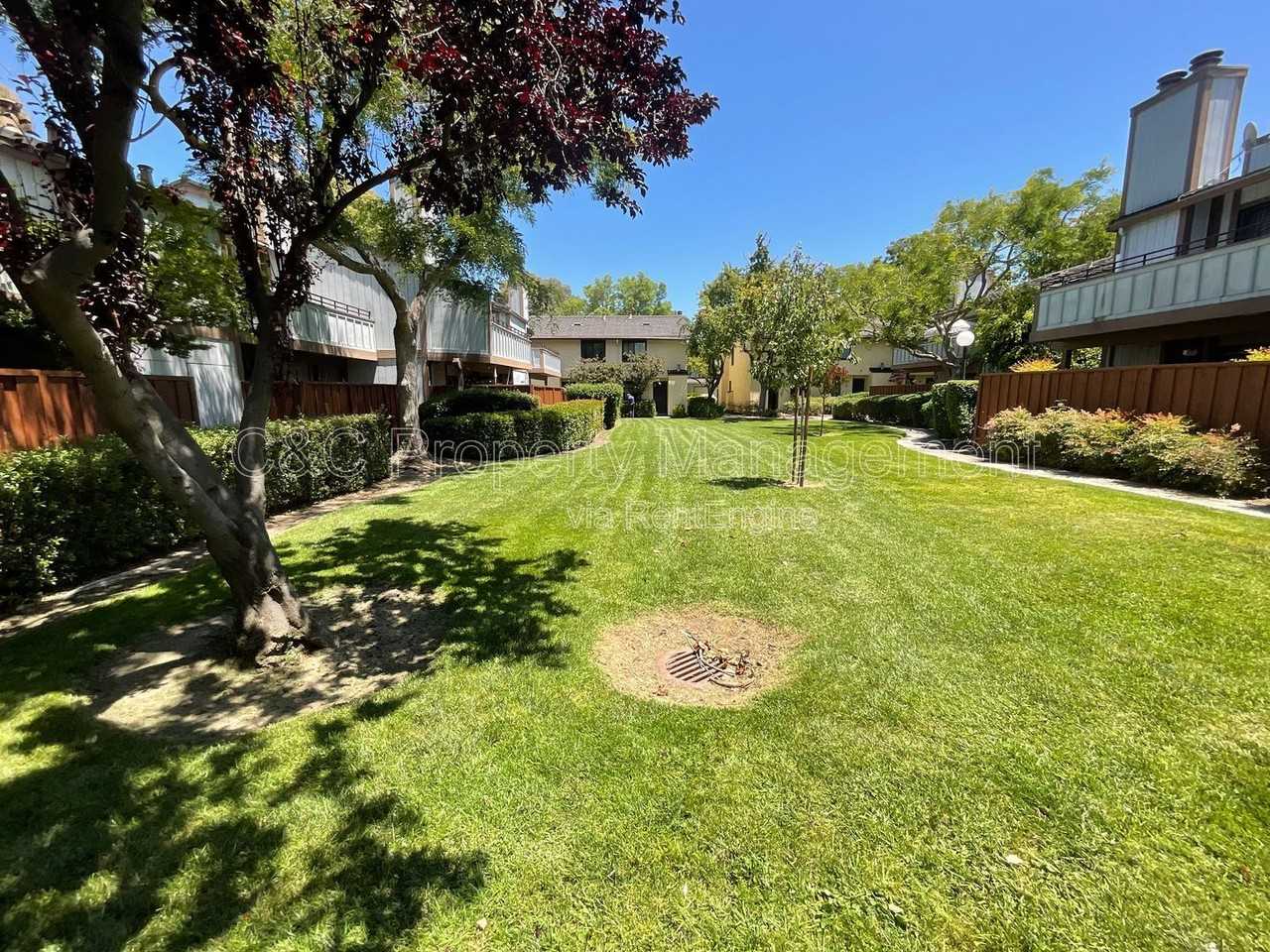6254 Joaquin Murieta Ave #B - Photo 4 of 25
