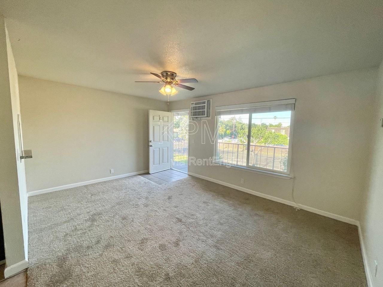 6032 Gettysburg Pl #6 - Photo 4 of 17