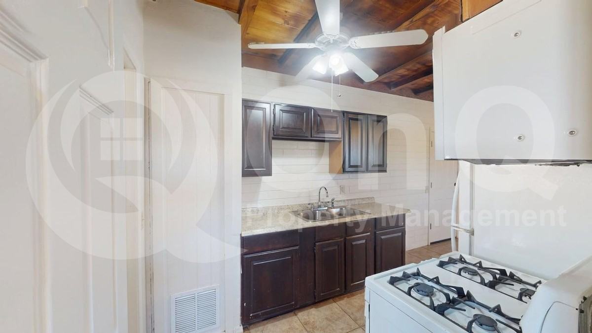 3566 E Kleindale Rd #D - Photo 5 of 12