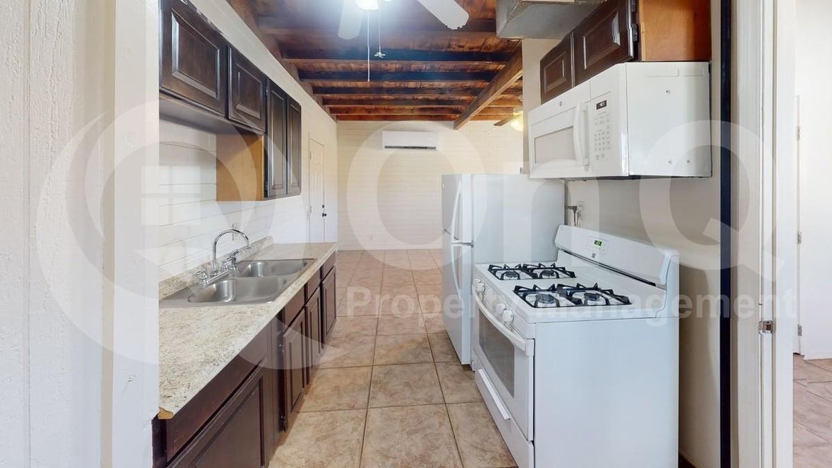 3566 E Kleindale Rd #D - Photo 6 of 12