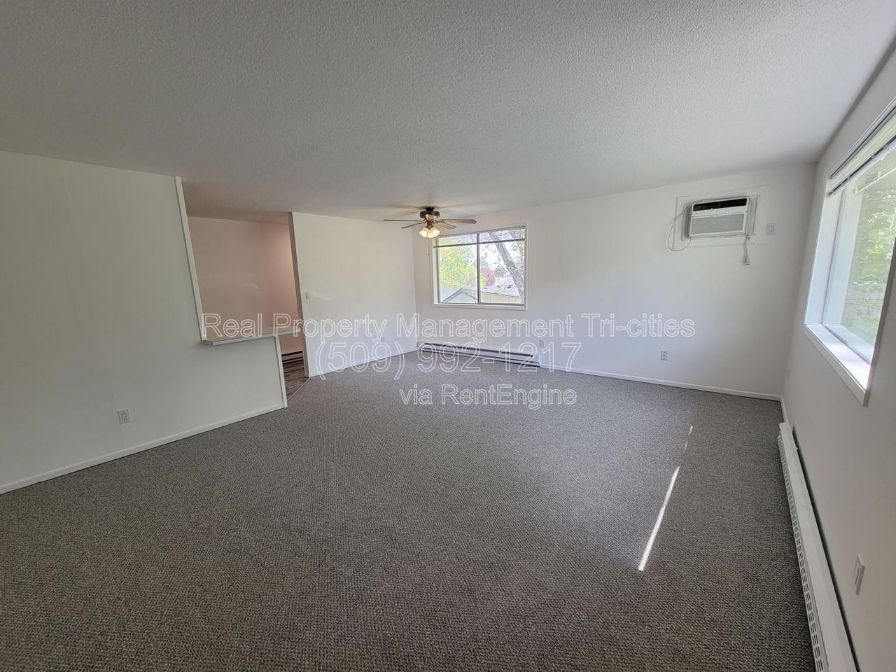 1618 W 7th Pl #A - Photo 2 of 10
