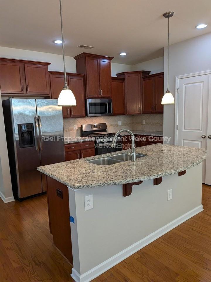 772 Treviso Ln - Photo 5 of 26