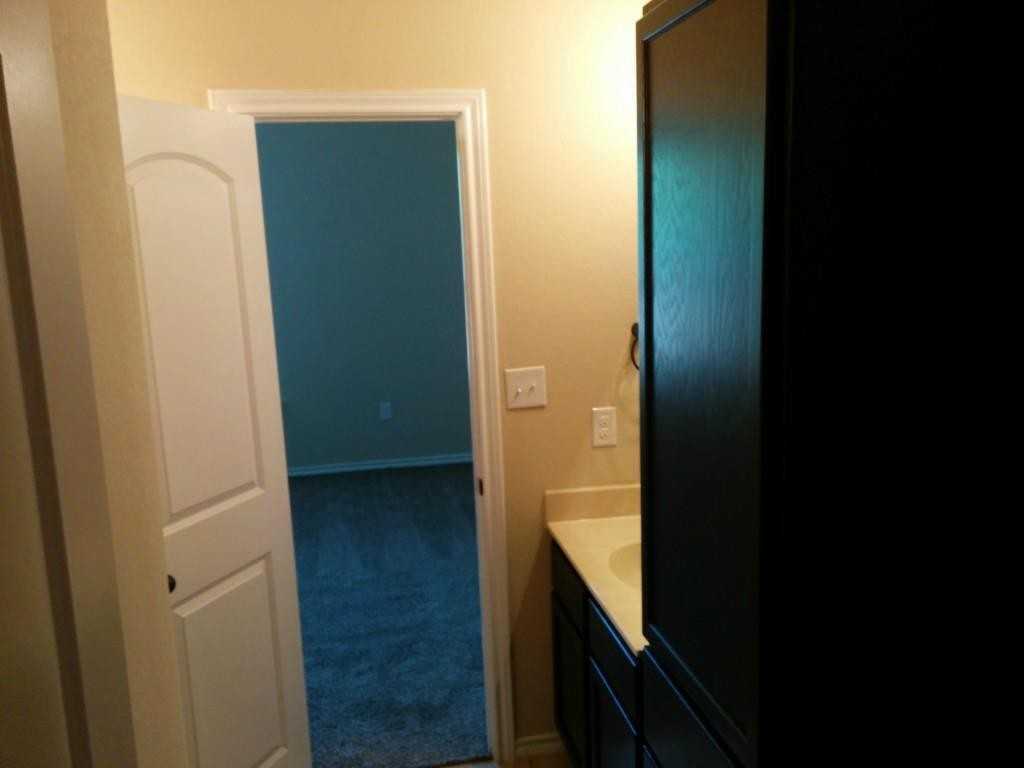 149 Creekside Villa Dr - Photo 6 of 10