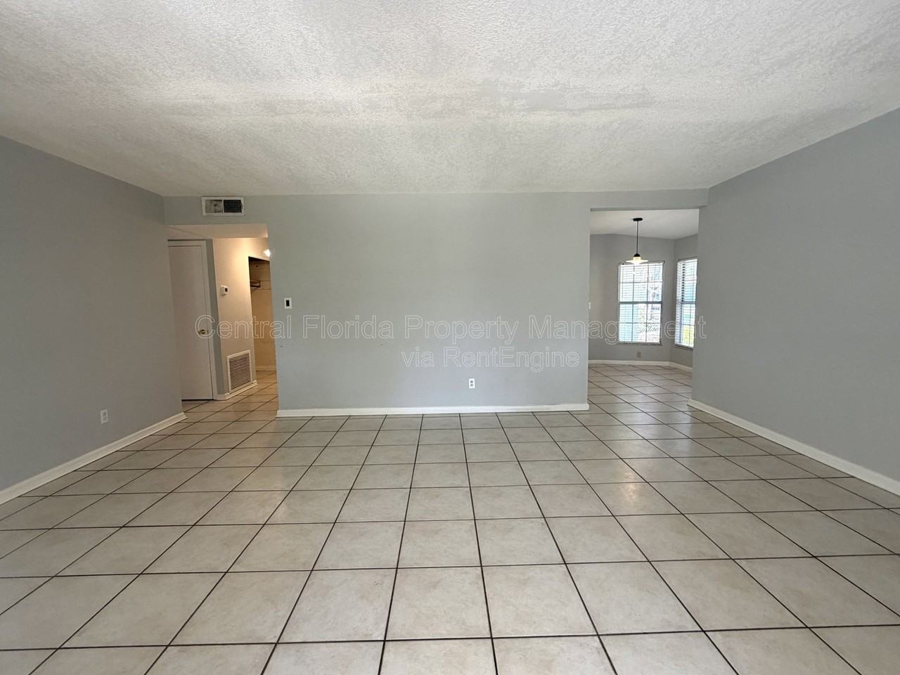 1947 Summerfield Rd - Photo 5 of 21