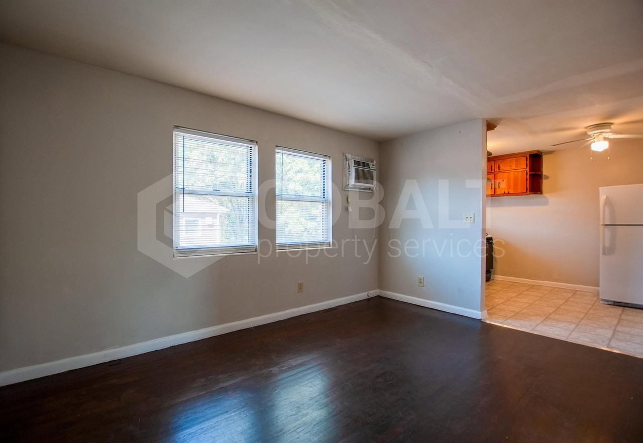 954 Saint Charles Ave Ne #7 - Photo 5 of 16