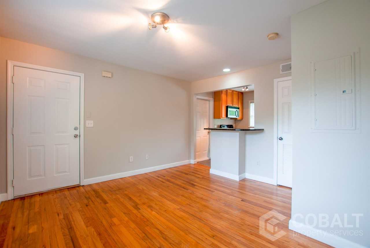 190 Kirkwood Rd Ne #B4 - Photo 4 of 18