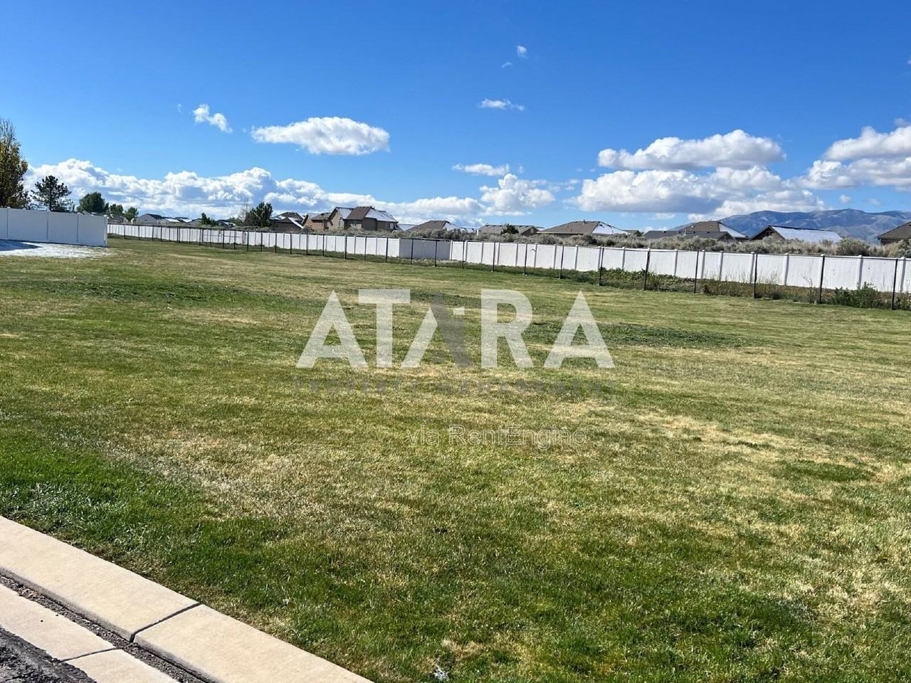 2158 W 2180 N - Photo 4 of 4