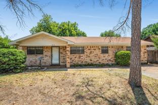 5117 Bahama Dr - Photo 1 of 1