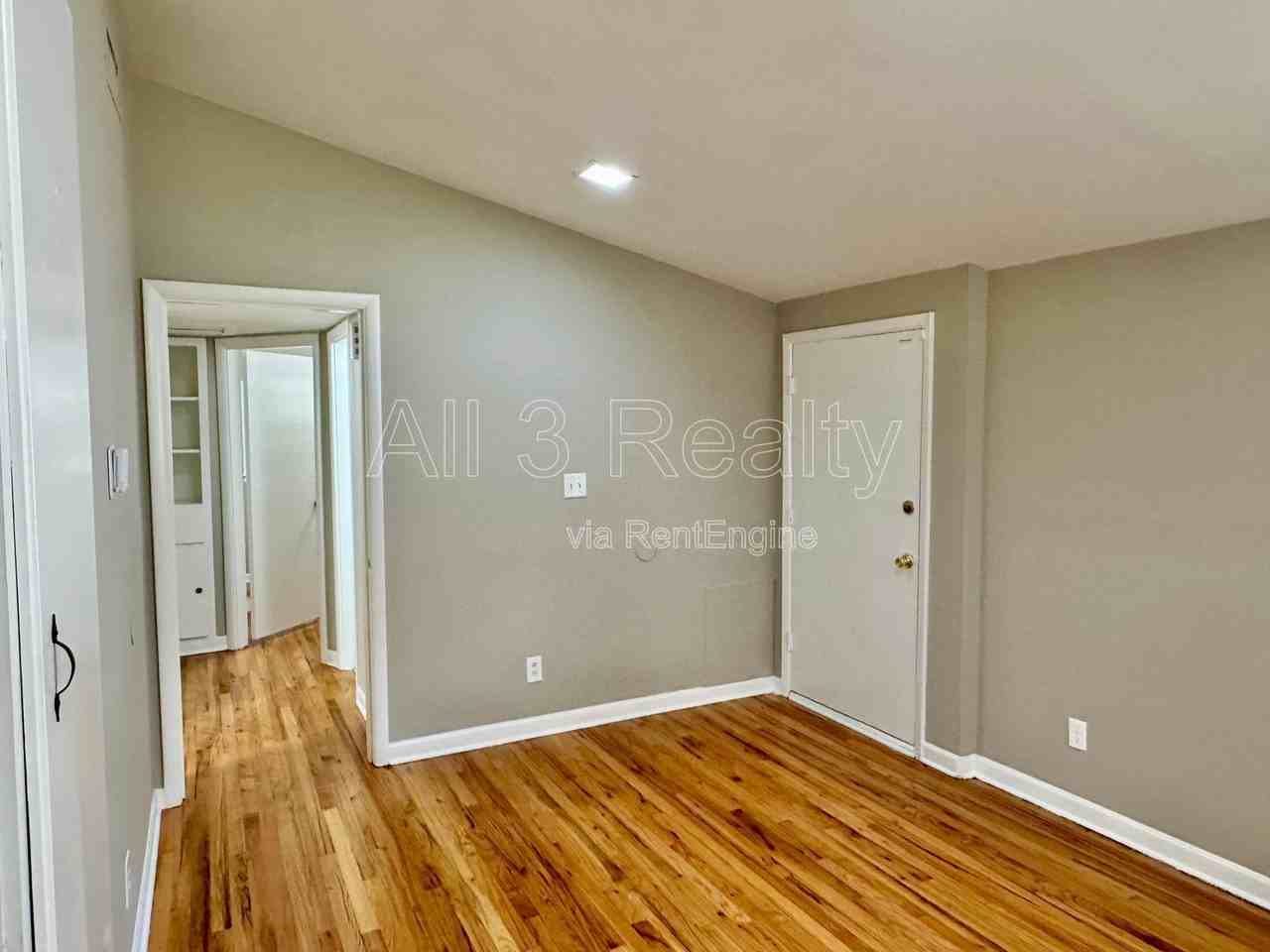 3600 Nottingham Rd - Photo 7 of 34