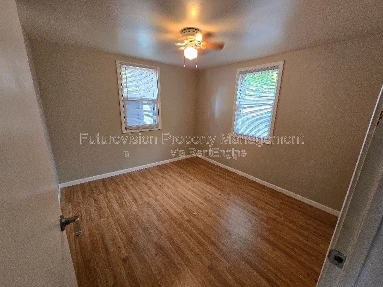 2421 Garden St - Photo 5 of 5