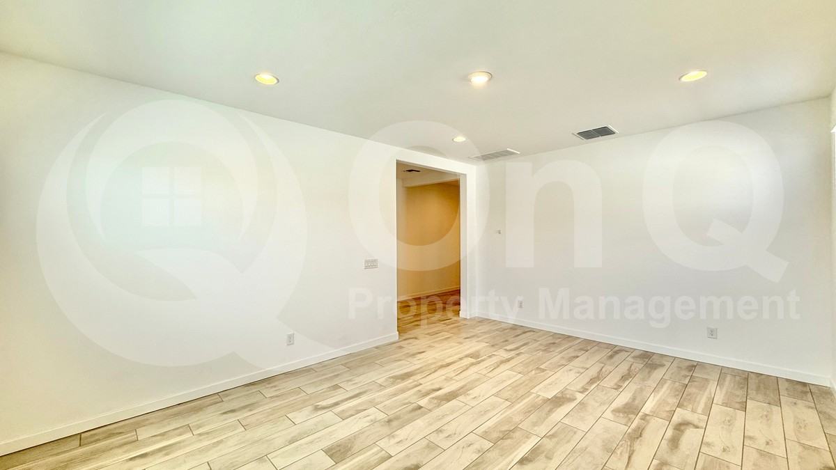 1454 W J Waltz Way - Photo 6 of 22