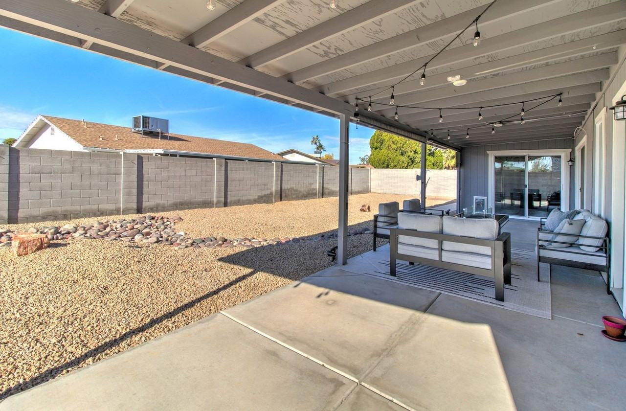 17802 N 41st Ave - Photo 7 of 42