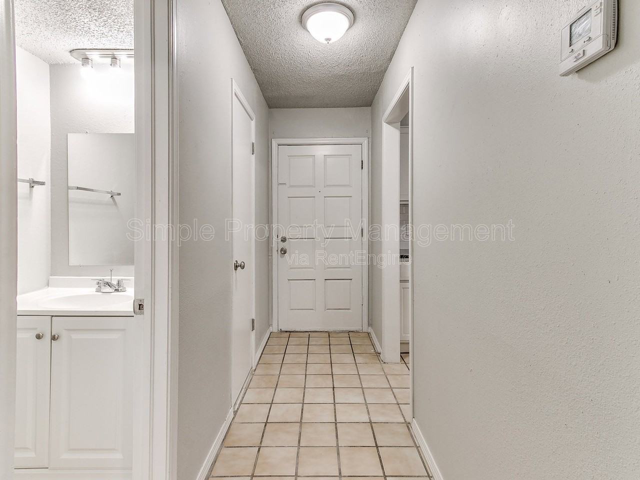 8510 Candlewood Dr - Photo 4 of 29