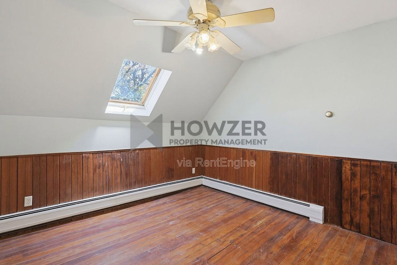 23 Harrison St #2 - Photo 4 of 19