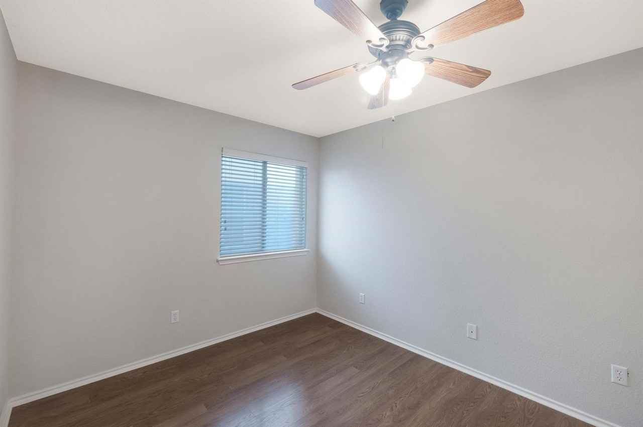 13400 James Monroe St - Photo 5 of 44