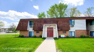 featured image of 2402 Marquette Rd #9